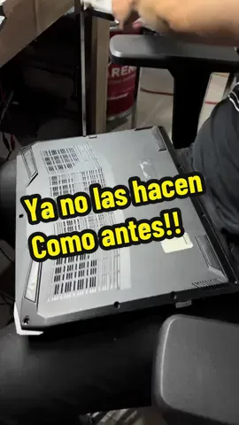 Antes los equipos estaban hechos para durar. #serviciotecnico #911Fixco #reparaciondecomputadoras 