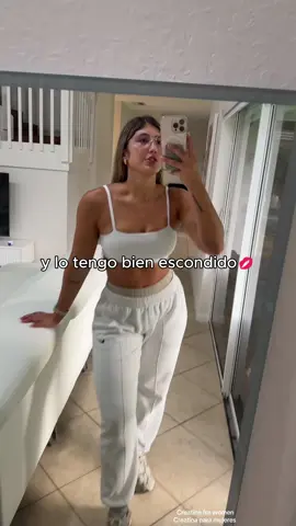 Creatina mujer femenina. mejora ,Fuerza, músculo .tonifica curvas. mejora confianza frente al espejo