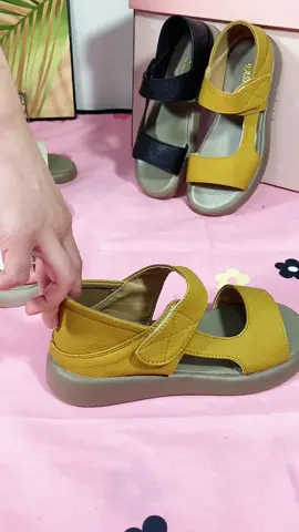 #slippers #slippersforwomen  #thicksolesandals #comfortable 