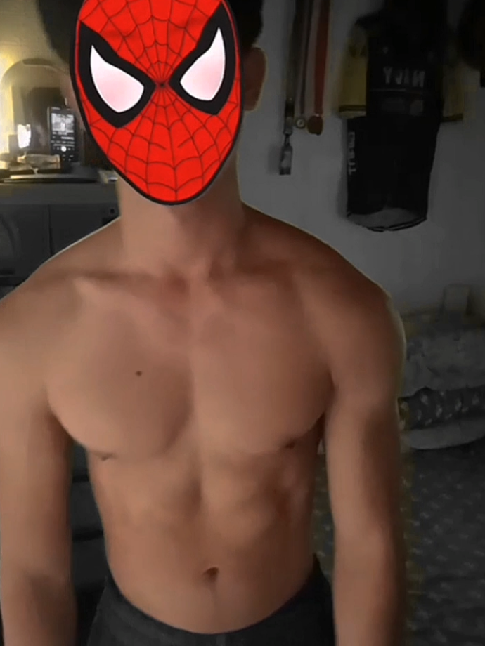 Average 19yrs old physiques. #aesthetic #physique #fyp #muscle 