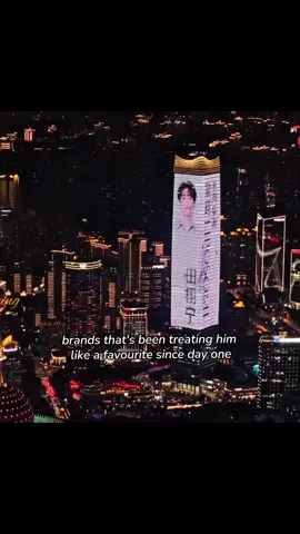 🙂led in different  cities in China,the one and only tian xuning #revengedlove #tianxuning 