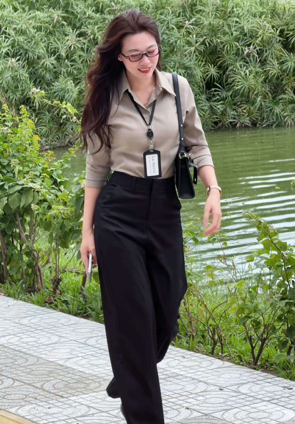 Ta say không phải vì men mà vì em - sơ mi nhà La Merci #lamerci #thoitrangcongso #xuhuong #somi #outfit 