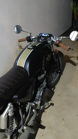 keyless daw natin. sure! #keeway #keewaycaferacer152 #CafeRacerLife #RetroVibes #fyp 