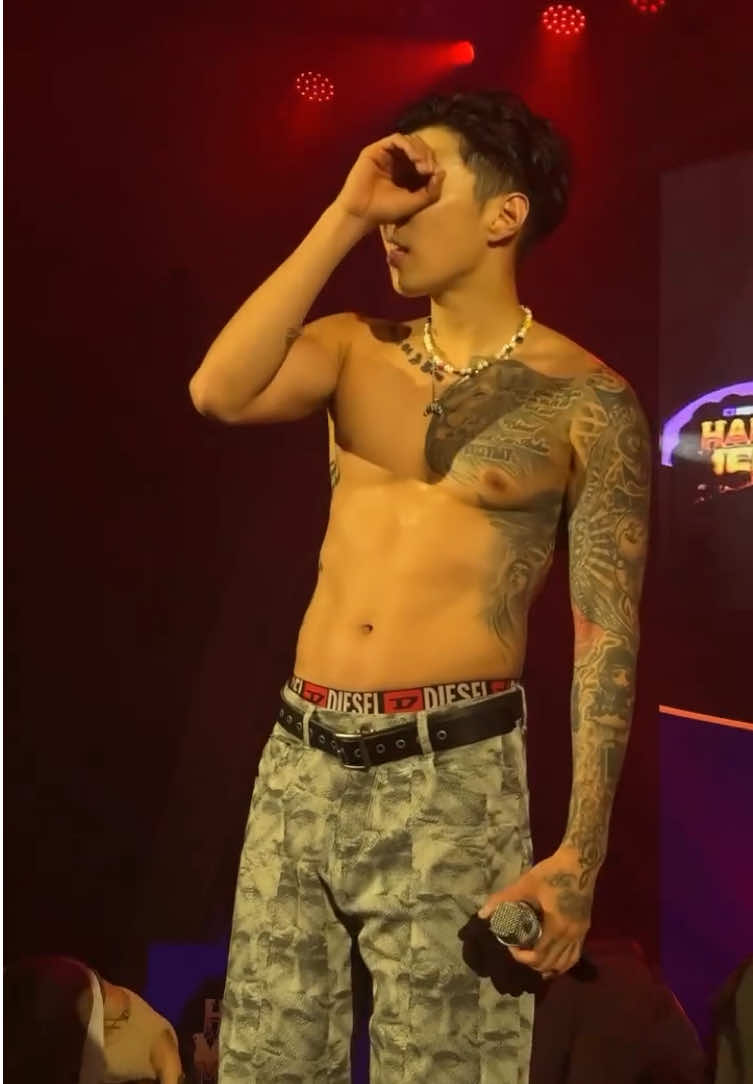 🔥Jay Park🔥@Jay Park (박재범)   Performance “ Momnae”Hallomeme in Lotteworld  #박재범 #jaypark 