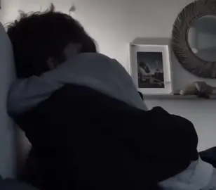 يّشوفوك بـ ضحكتي 🥹❣️