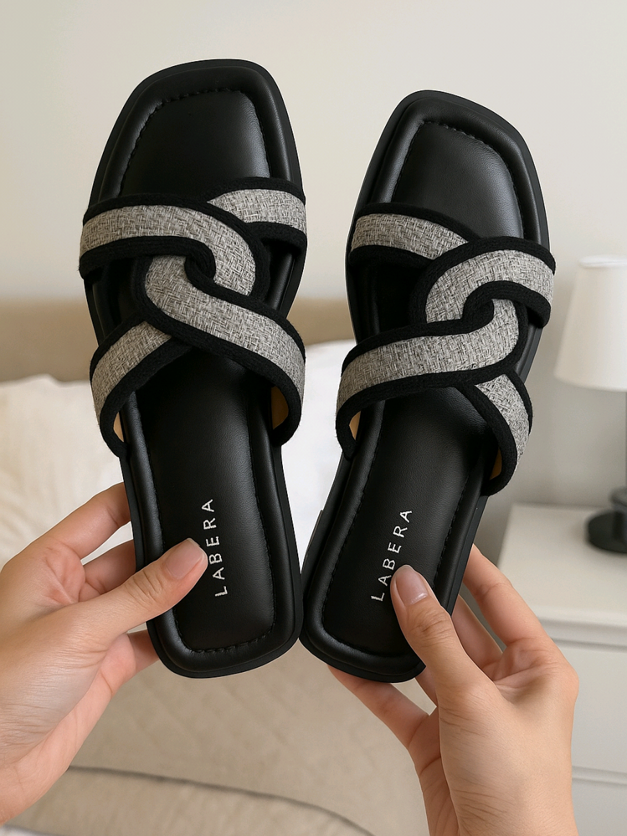 Sandal flat wanita sandal wanita simple elegan sandal wanita kekinian #sandal #sandalwanita #sandalflat #sandalmurah #fypage 