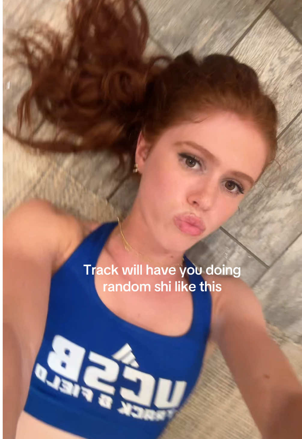 Certainly there’s a better way to do this #trackandfield #athlete #runnerthings #foryoupage #ucsb 