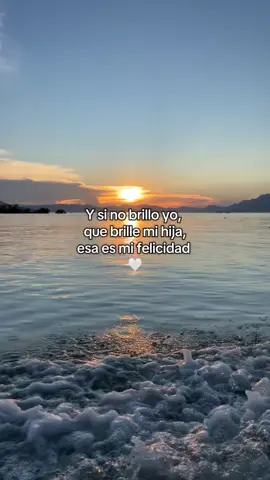 Mi felicidad 🫶🏼 #girlmom #mamaprimeriza #sunset #atardecer 