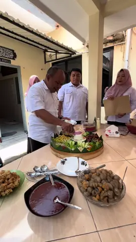SELAMAT ULANG TAHUN KASI SMA PKPLK CABDINDIK WILAYAH JEMBER.. Bpk. CAHYO BUDI LAKSANA
