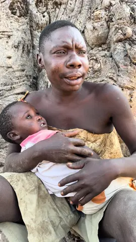 Wow! Cool baby🥰😁#hadzabetribe #chaba #viralvideos #fyp #kidstiktok 