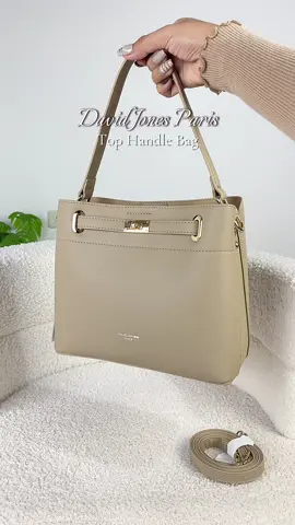 Another classy and elegant bag from David Jones 🥰💕 #davidjones #davidjonesparisbag #davidjonesbag #bag 