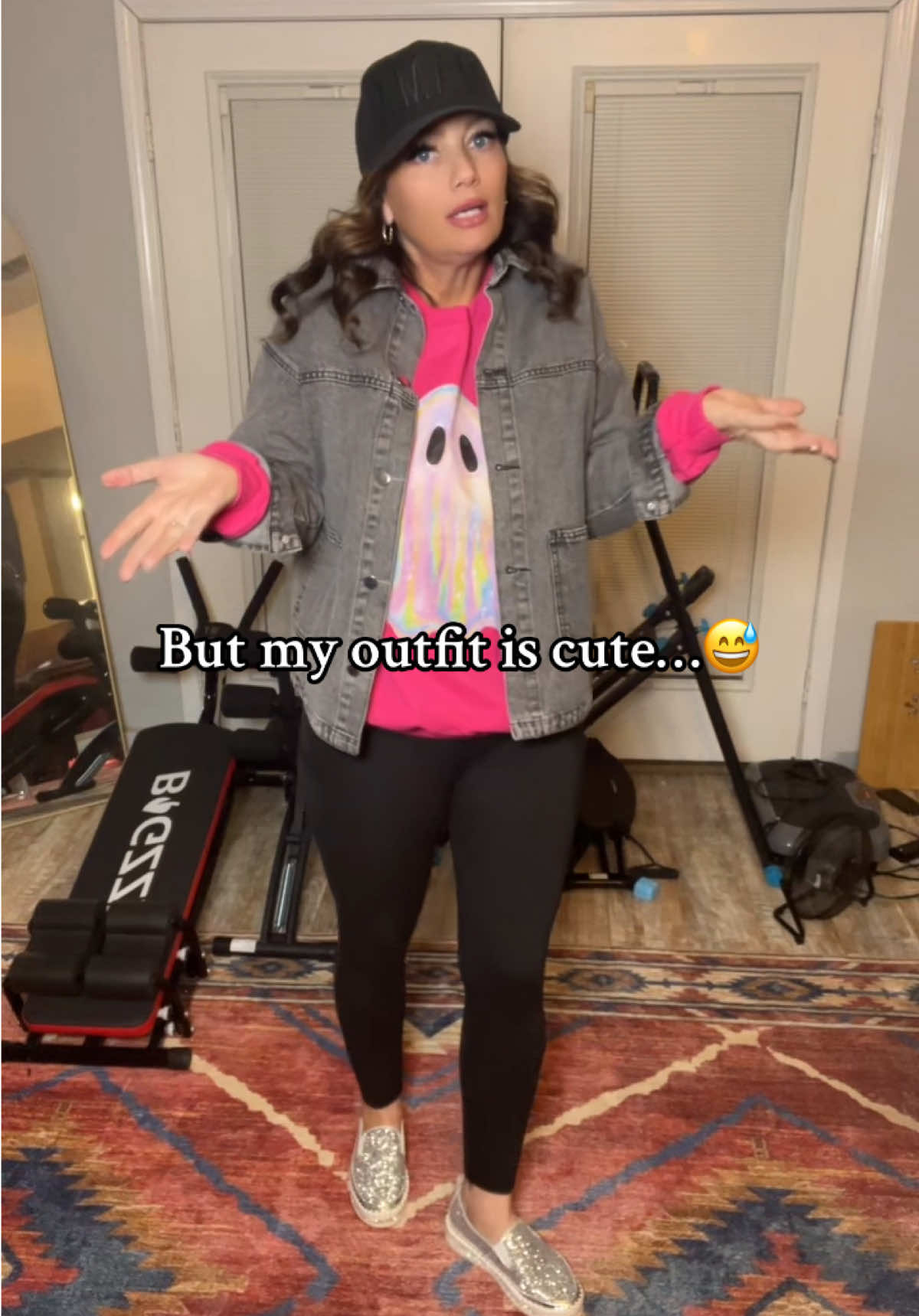 Feelin cute, had to share. 😅😎👻 #fallfashion #comfyclothes #ootds #funfashion #momstyle 