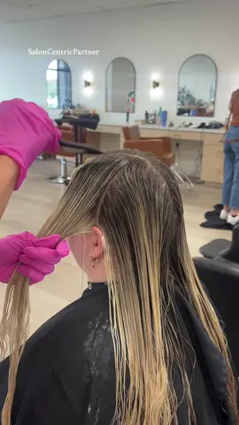 brushing out tease? no problem with this easy trick! head to @SalonCentric to stock up on all your hair product needs ✨💜 #saloncentricpartner 