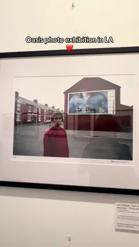 Such a cool gallery and I’m a massive oasis fan so, it was overall 10/10 #oasis 
