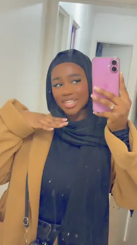 😻😻😻#TikTokBeauty #foryoupage #jesuisvrmtropbelle #CapCut #pourtoi 