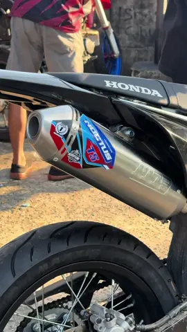 Guyss Sound On !!🔥🔥 Knalpot Norifumi Noctus T5 Full System Crf150l , Tersedia untuk Wr155r & Klx150/Dtracker bossku🤩✨ #noctust5 #knalpotnorifumi #norifumiracing #norifumi #modifikasimotor      