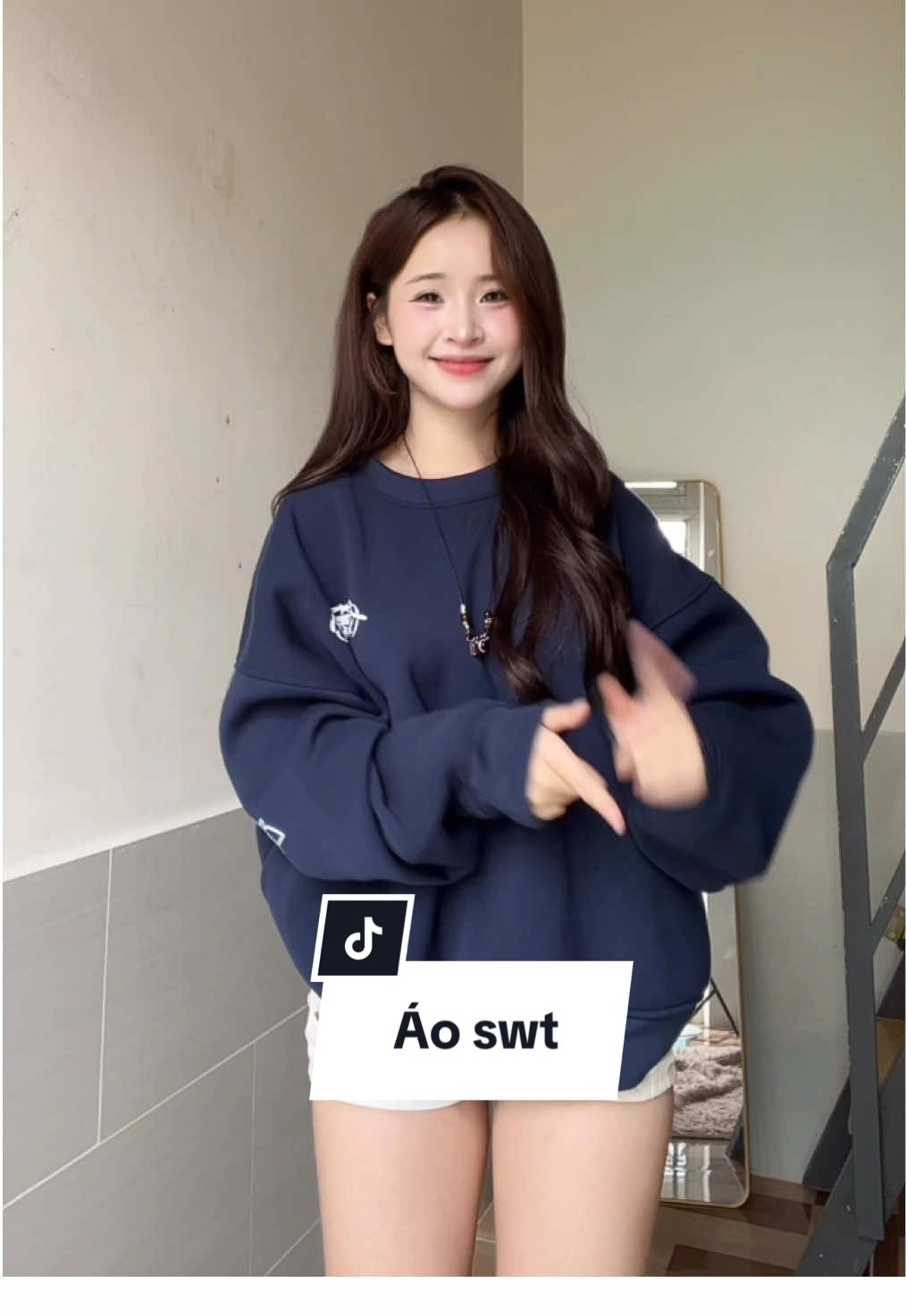 Tag  @duathuahai vào trung thu nó sẽ mua cho bạn áo này #xuhuong 