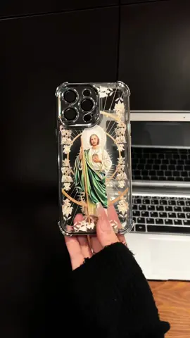 I just unboxed these and immediately put them on my phones-obsessed!🙏🙏🙏🥰 #sanjudastadeo #sanjudas #iphonecase #softcase #catholic