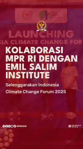 MPR RI berkolaborasi dengan Emil Salim Institute menyelenggarakan Indonesia Climate Change Forum (ICCF) 2025 pada 21-23 Oktober di Jakarta sebagai ruang kolaborasi merumuskan solusi menghadapi krisis iklim. Wakil Ketua MPR RI Eddy Soeparno mengatakan krisis iklim sudah nyata dirasakan masyarakat karena berdampak pada lingkungan, kesehatan, hingga masalah sosial di sejumlah daerah termasuk Jakarta dan Bali. Indonesia sendiri melalui dokumen Nationally Determined Contribution (NDC) berkomitmen menurunkan emisi gas rumah kaca sebesar 31,89 persen dengan usaha sendiri atau hingga 43,2 persen dengan dukungan internasional pada 2030. #mprri #sahabatkebangsaan #mprrumahkebangsaan 