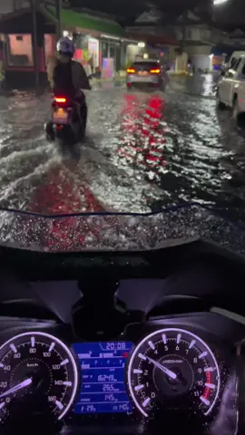 คนคลอง3เขารู้กัลล#รถบ้านเฟรม #เลดี้วาซาบิ_ปทุม🛵 #fyp #froza350 #คลองสาม 