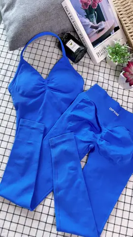 From squat rack to coffee run. 👀 #FitnessJourney #StrongerEveryday #GymLife #FitnessMotivation #WorkoutRoutine #FitFam #GymTok #StrengthTraining #BodyGoals #MuscleBuilding #GymTime #gymshorts #TrainHard #NoPainNoGain #gymbra #gymshorts #TrainHard #NoPainNoGain #gymbra #fypシ #trending #GetStrong #viral #FitnessAddict #dealsforyoudays #tiktokshopbacktoschool #funinthesun #GetReadyforFashionWeek 