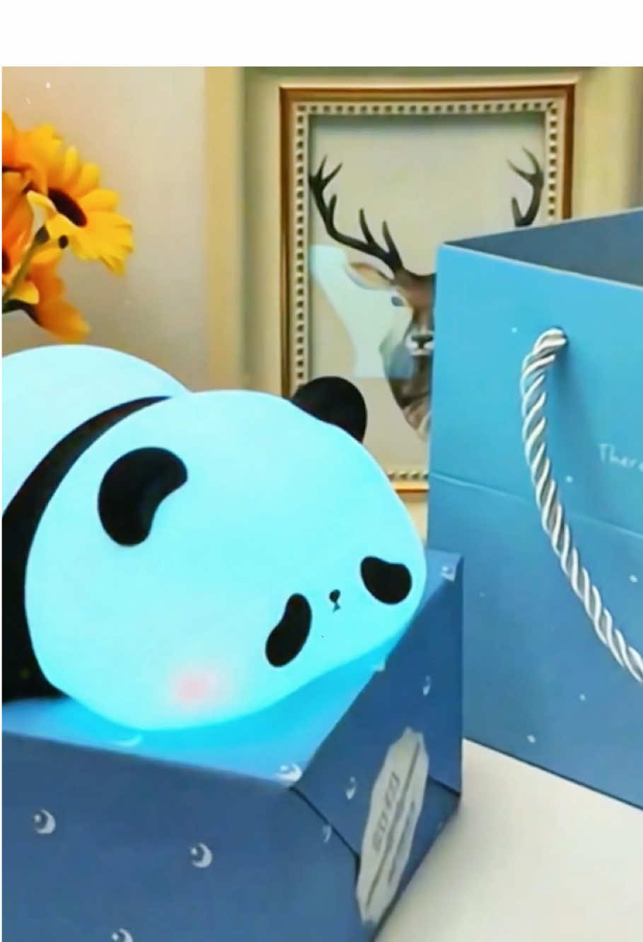 Check out nyo na paubos na ang stock nyan®®#panda #pandanightlamp#bedroomlamp#ledlight s #trending 