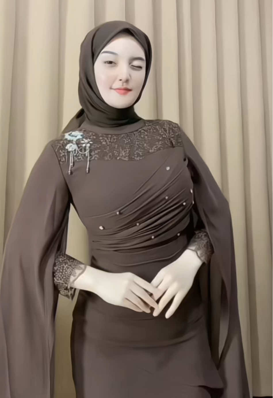 MAU DI TRY ON DRESS APA BESS? #fyp #rekomendasidress #dresskondangan #dresslebaran #dressmermaid 