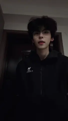 吉隆坡的天气,它是翻云又覆雨...#打火机 #penny #歌曲打火机