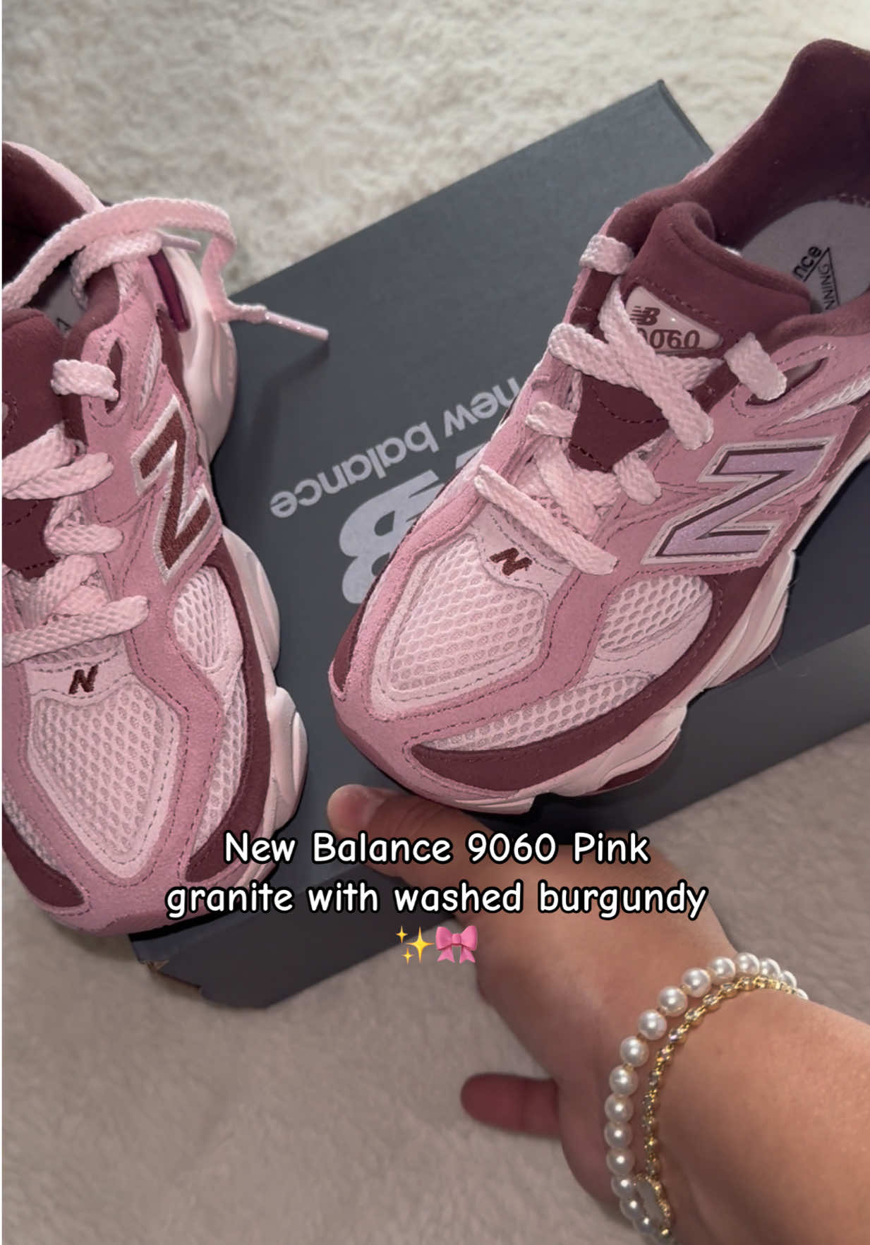 @New Balance i am so in love with the New color 🤩 #newbalance #9060  #newbalance9060 #pink #pinkshoes 