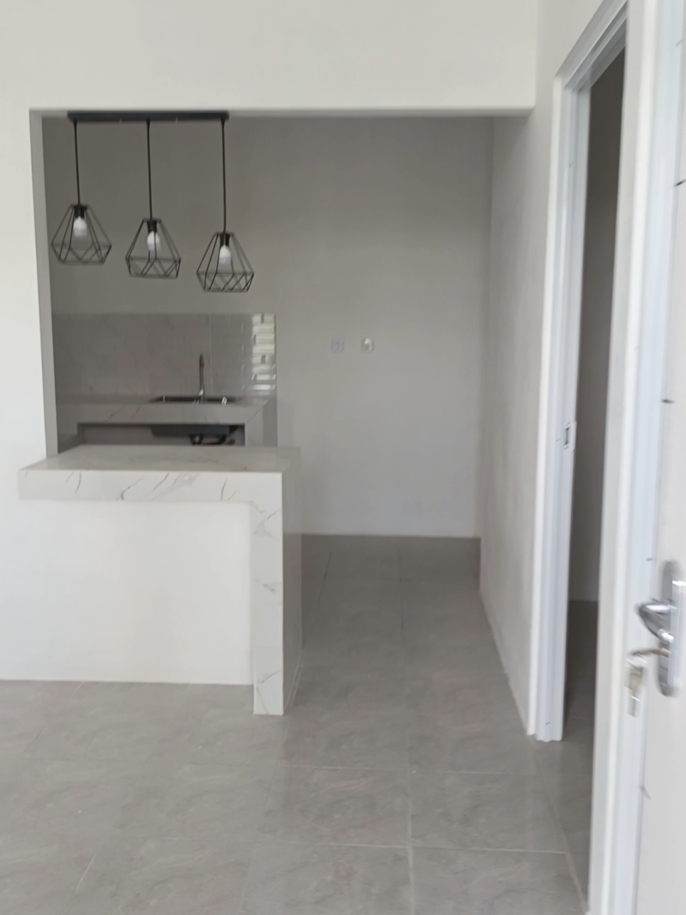 Maklum lupa ya, share dong barang pertama yang kalian beli buat ngisi rumah apa #fyp #rumahminimalis #rumahsubsidi #perabotanrumahtangga 