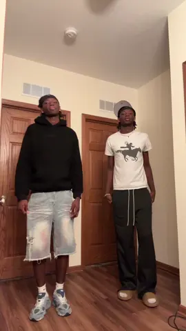 Fine, 6’5 and I’m jocking. Shirt from @In Print We Trust #fypシ #viral #twin #duo #dance 