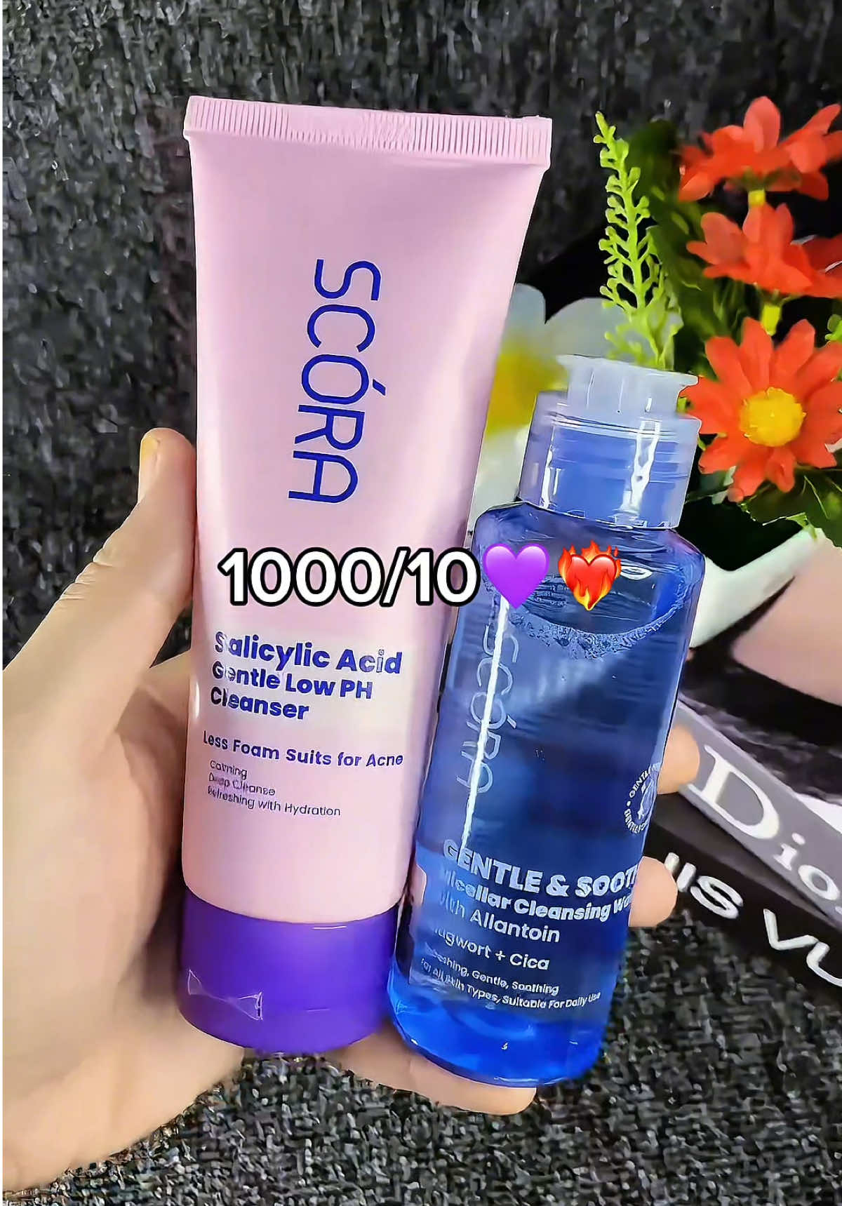 ✨ Wajah bersih total tanpa bikin kering! ✨ Dengan SCORA 1 Set (Micellar Cleansing Water + Gentle Low pH Cleanser), kamu bisa double cleansing lebih mudah & lembut di kulit. 🌸 Cocok untuk semua jenis kulit, bahkan kulit sensitif! 🔥 Lagi diskon 54% cuma Rp56ribuan aja! Wajib masuk keranjang sekarang sebelum kehabisan 💕   #SCORA #SkincareRoutine #DoubleCleansing #GentleCleanser #KulitSehat  