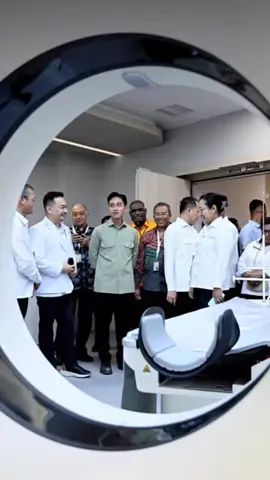 Momen Mas Wapres Tinjau Kesiapan Operasional Rumah Sakit Umum Pusat (RSUP) Jayapura , yg d Proyeksikan Menjadi Fasilitas Kesehatan Rujukan Utama d Kawasan Papua & Pasifik Barat  (Kamis/18/09/2025) #gibranrakabuming #gibranrakabumingraka #pesonagibranrakabuming #wapresgibran 