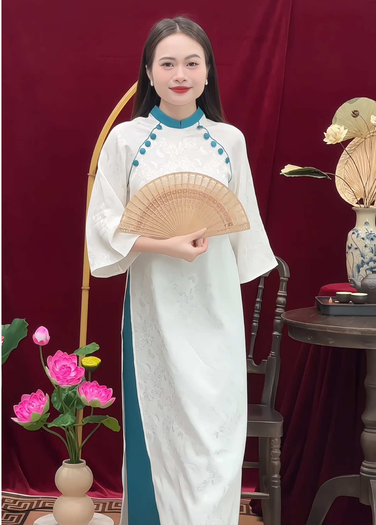 Màu trắng phối xanh cưng quá nè cả nhà iu ạ