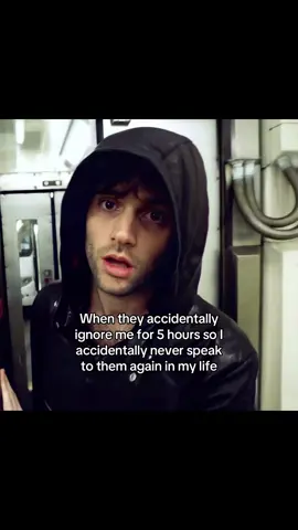 #you#joegoldberg#pennbadgley#younetflix#relatable 