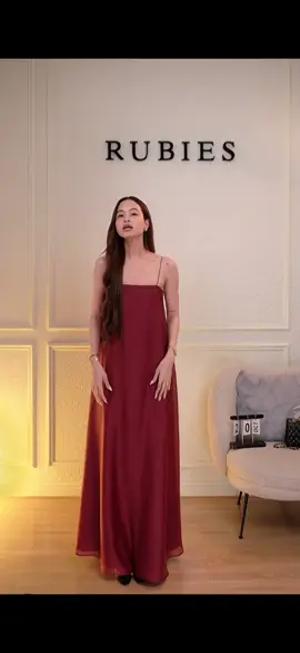 RUBIES Đầm Dài Nữ Vivian Dress mặc sang chảnh lắm  #Rubies #OOTD #thoitrangnu #viral #xuhuong #vaydichoi 