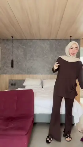 One set obelia bahan kaos rayon,ga adem balikin 🫵🫵