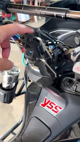 ที่วางแก้วน้ำแบบพับ ติดรถมอเตอร์ไซต์ 