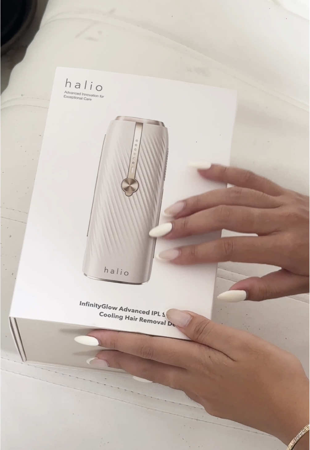 Unbox em máy triệt lông Halio với mình nha 🤎🤎🤎 #halio #maytrietlonghalio #maytrietlong #unbox #review 