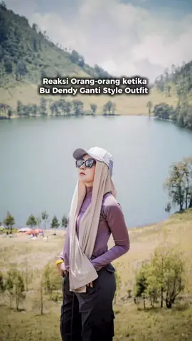 Cek Koleksi lengkapnya di @Alcavella ❤️ koleksi cepat habis dan stok limited cah 🤗 #saatnyabersinar #dressalcavella