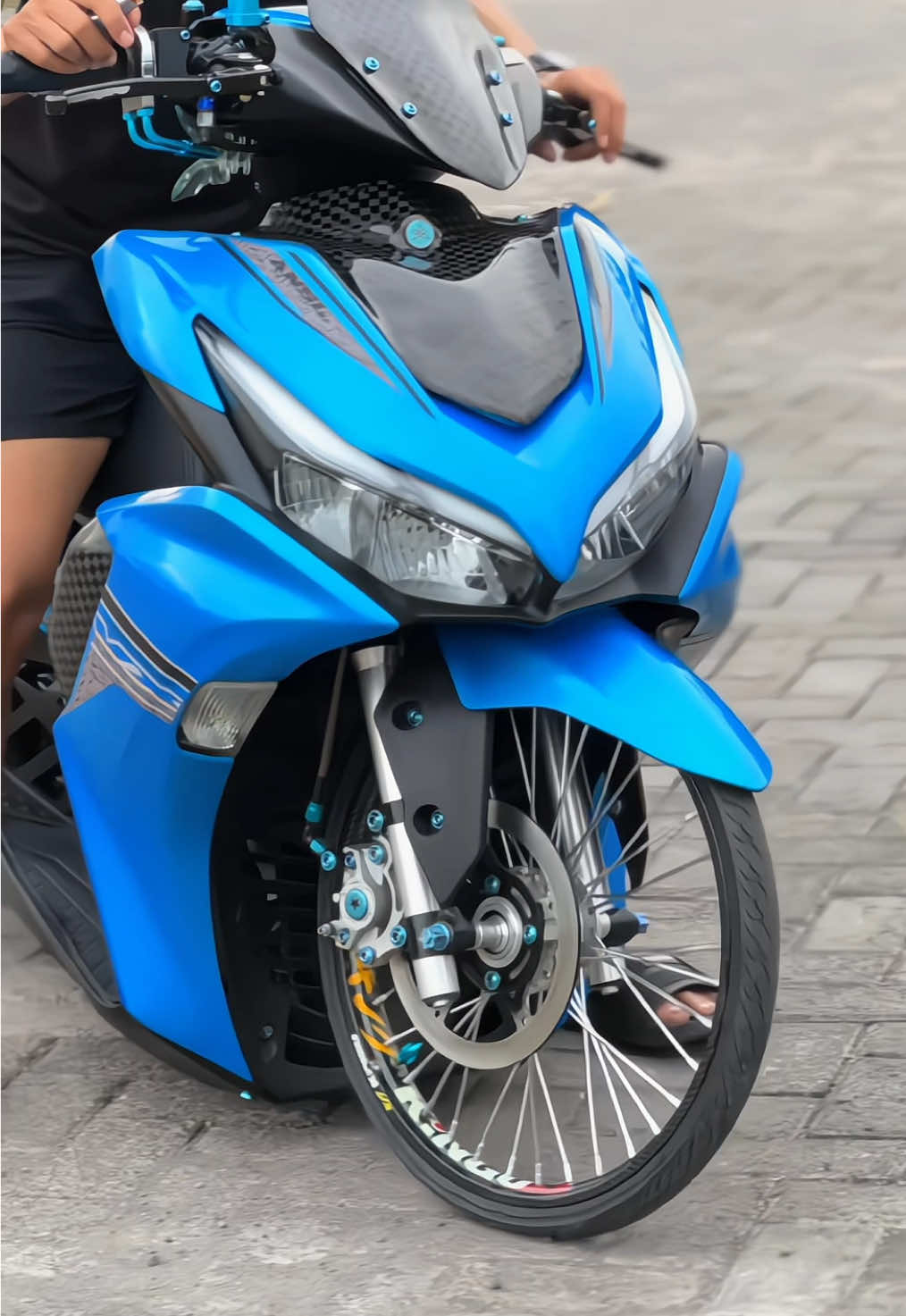 ganti warna apa lagi ya