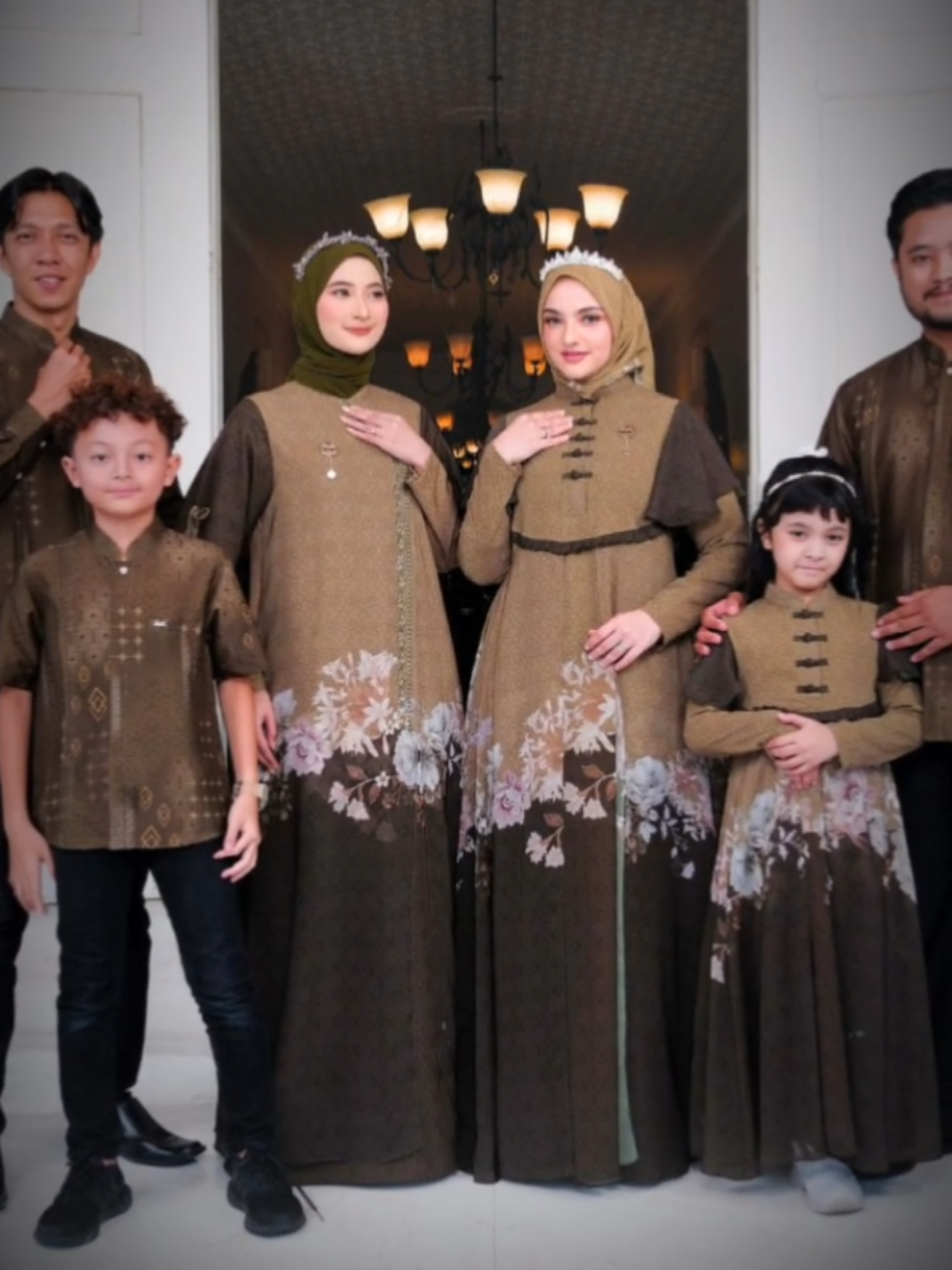 Lebaran ini, jadikan keluarga Anda lebih dekat dengan sarimbit Lebaran myzta 🥰🥰🥰❤️#sarimbit #sarimbitkeluarga #sarimbit2026 #sarimbitlebaran #sarimbitinayalesy 
