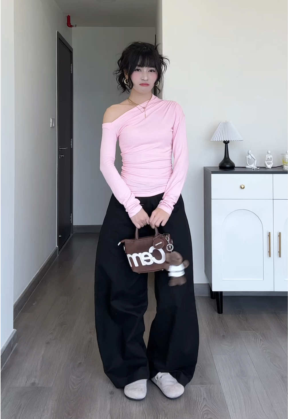Thử phối đồ theo bảng màu của tone màu hồng là hong bị sến đâu nè mấy mom @kimeehouse #OOTD #viral #2chijbell 