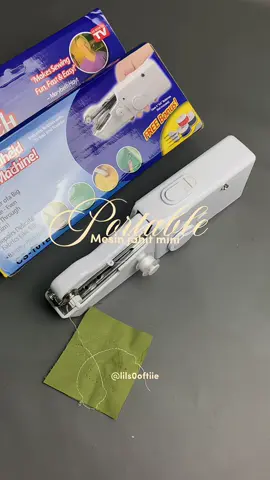 Mesin jahit mini portable jadi lebih mudah kalo ngejait ✨ #mesinjahitportable #sewingmachine 