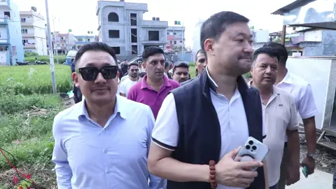 केपी बा आई लभ यू भन्दै भेट्न पुगे युवाहरू, युवाहरूलाई के भने ?