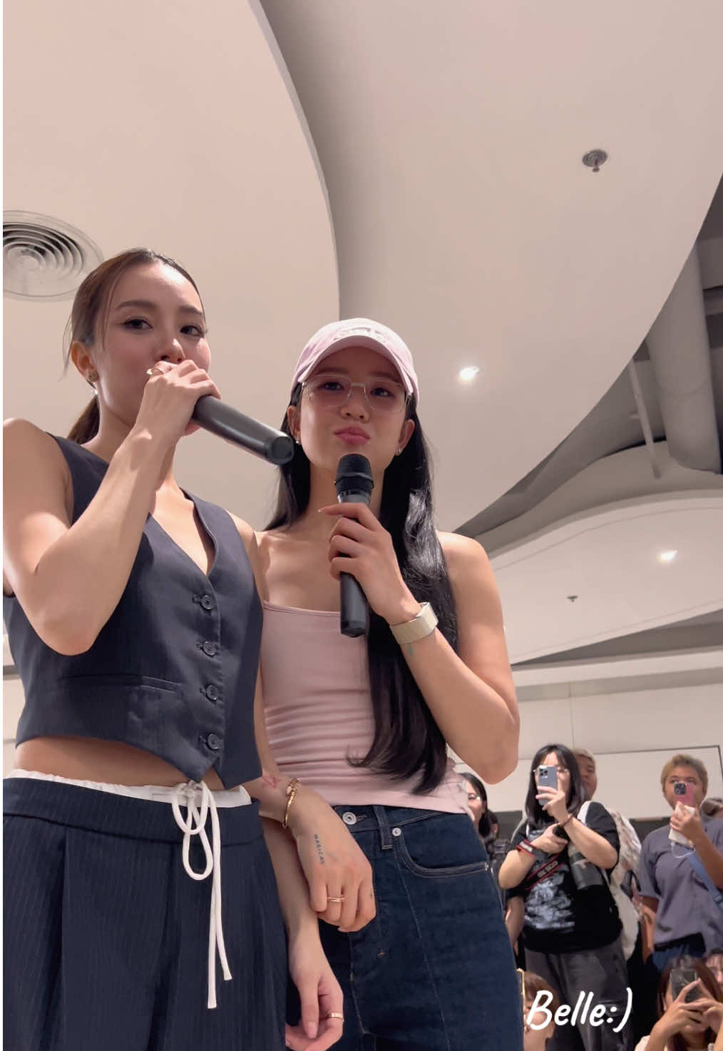 แค่แอบจีบนิดเดียว ต้องฟ้องกันด้วยอ่าา  นี่เป็นแฟนกันใช่ป่ะ 🤣 @Junenannirin @ออจอ-เอนจอย  #EnjoyJune #เอนจอยจูน #junenannirin #Enjoyyotdr 