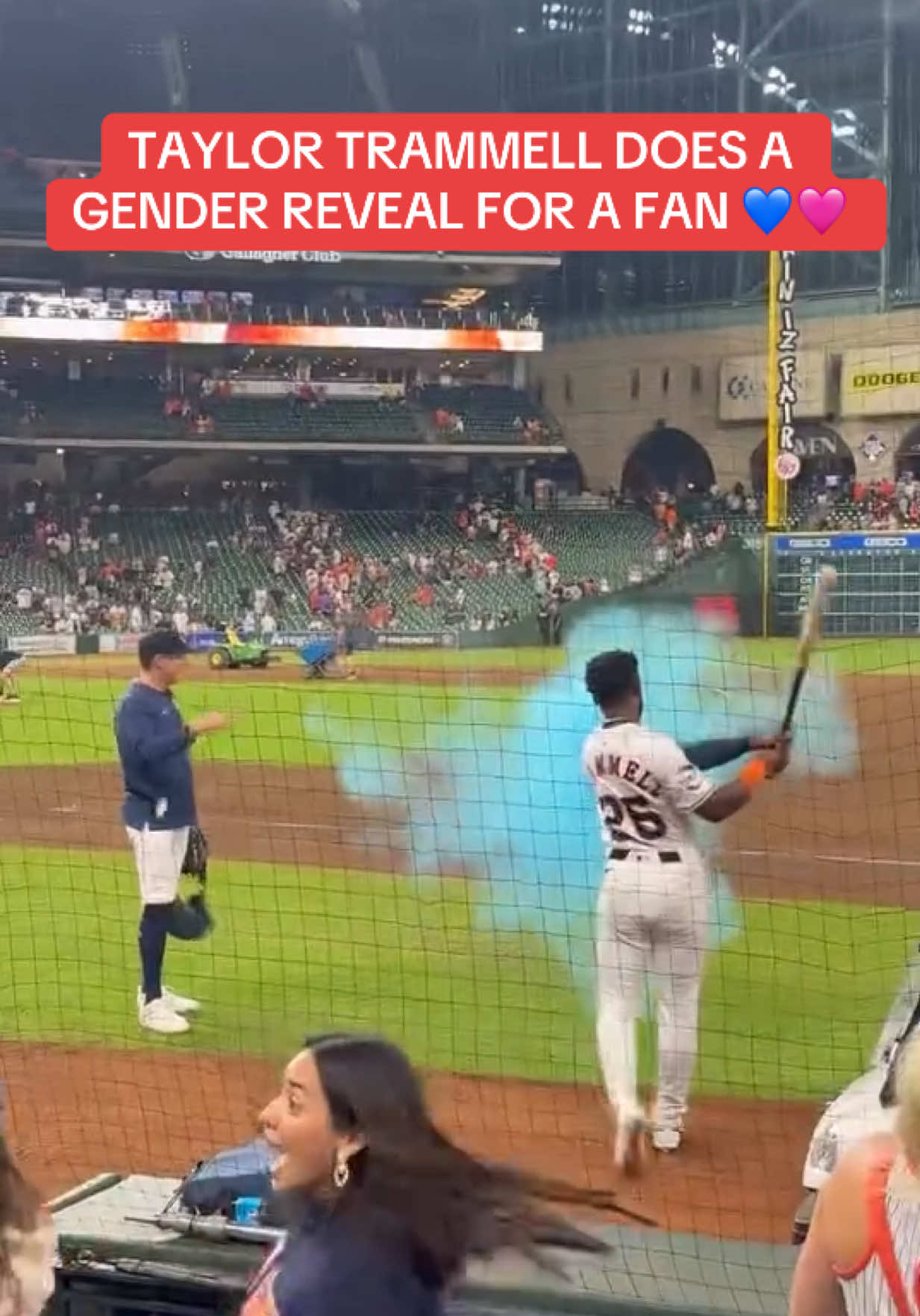 Moments like this show the heart of the game 💕 (via jjfromhtown/IG) #MLB #baseball #genderreveal #wholesome #sports 