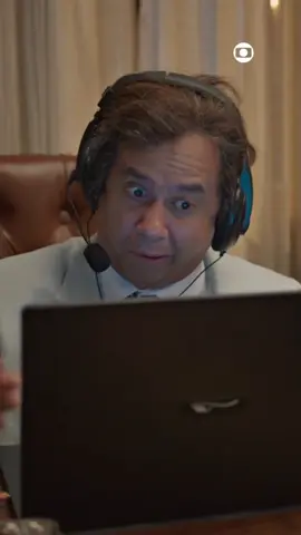 👨🏽‍💻🏠 #WelderRodrigues #SomosFã #SabáBodó #Travou #HomeOffice   🎥 No Rancho Fundo | TVGlobo | 2024