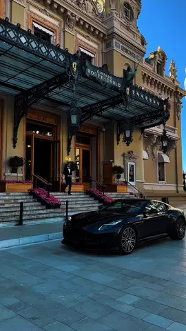 Work so hard your lifestyle looks unreal 🚀✨ #money #luxury #Wealthy #success #motivation 