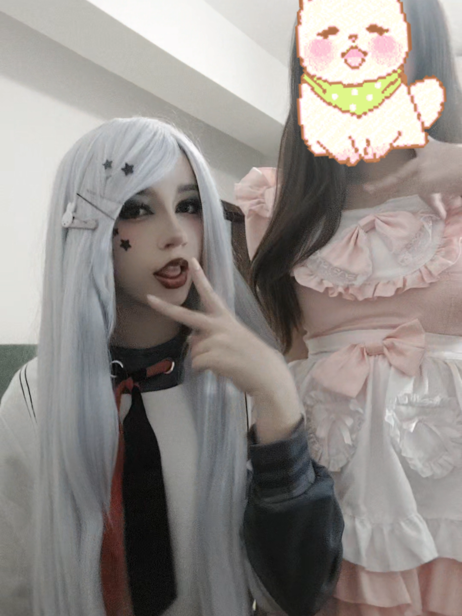 kanada cosplay from eecc 😪 I love the makeup sm 😣 also we are sisters ‼️ #xyzabc #fyp #wlw #projectsekai  pjsk cosplay kanade